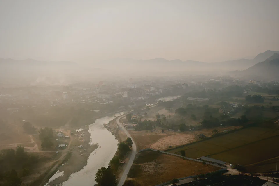 萬榮（Vangvieng）