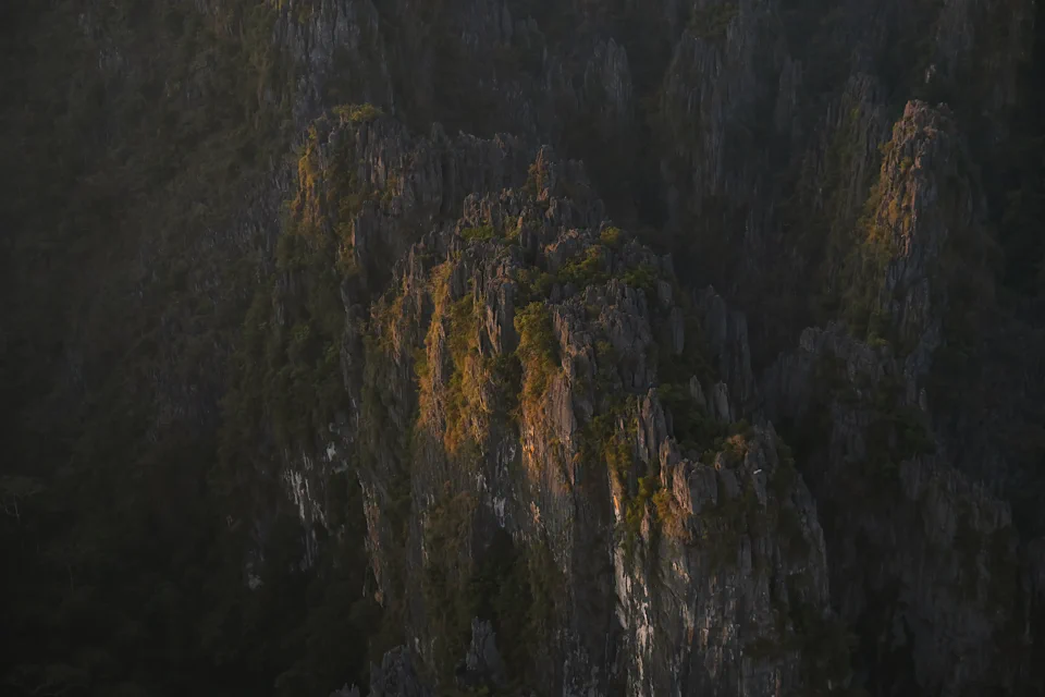 萬榮（Vangvieng）