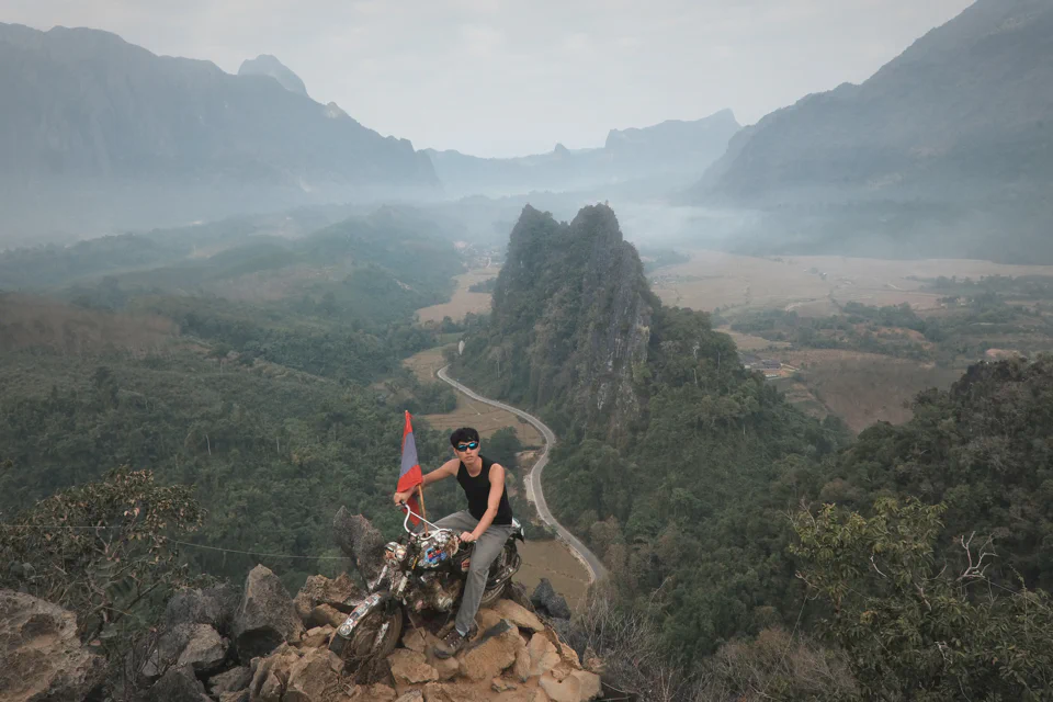 萬榮（Vangvieng）