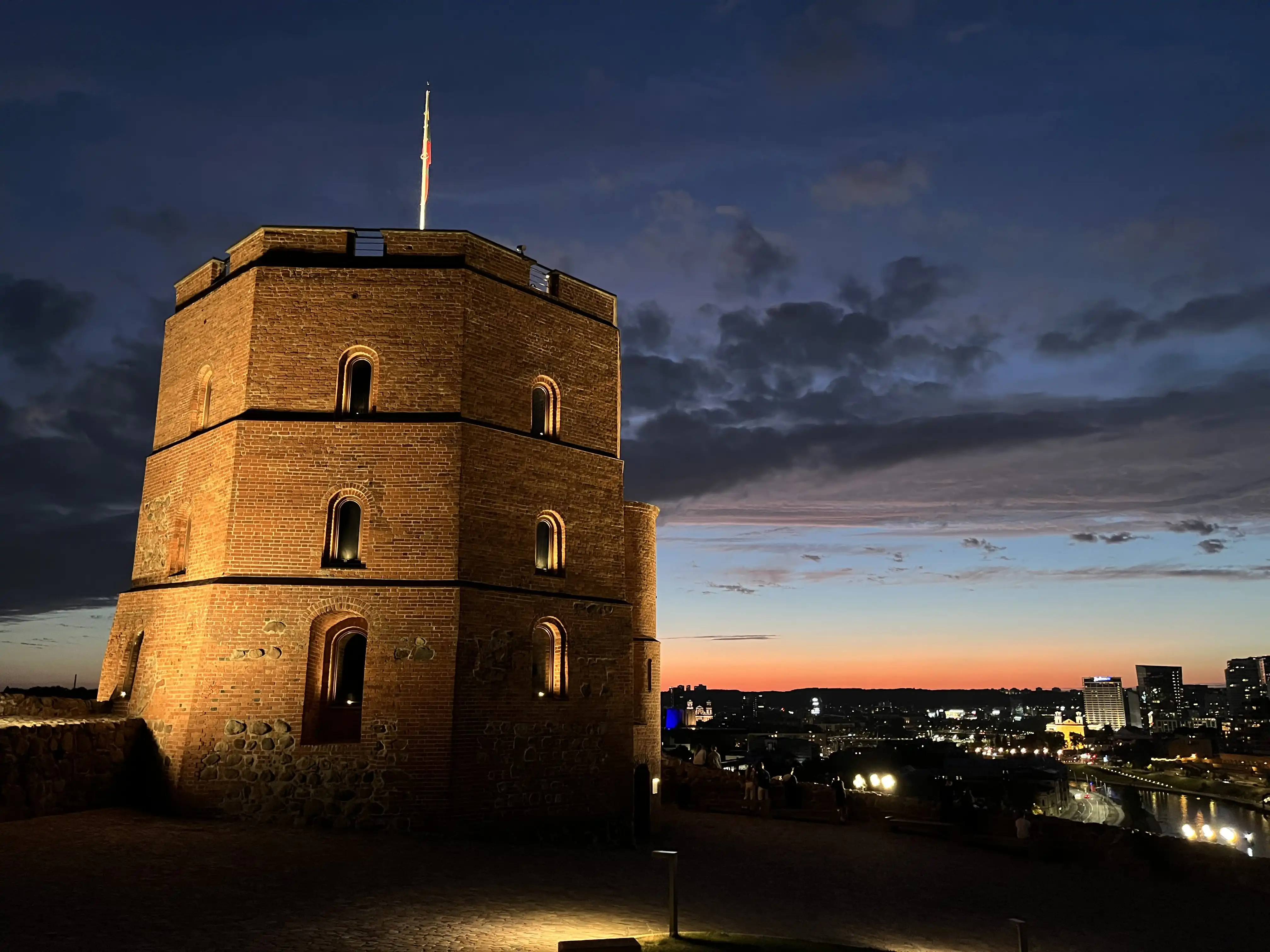 EP 4.《一路向北：在森林系首都，聽一場直擊內心的後搖滾》